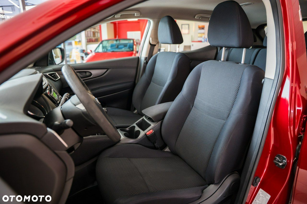 Nissan Qashqai - 22