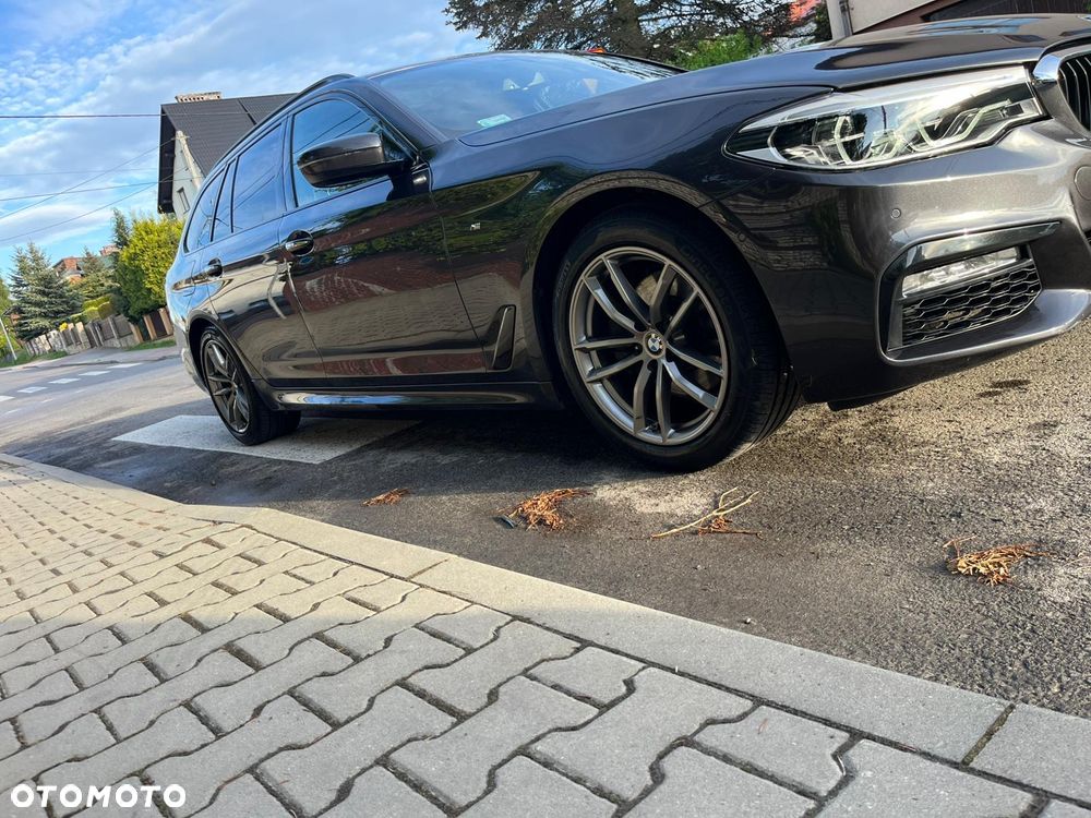 BMW Seria 5 520d M Sport Edition - 12