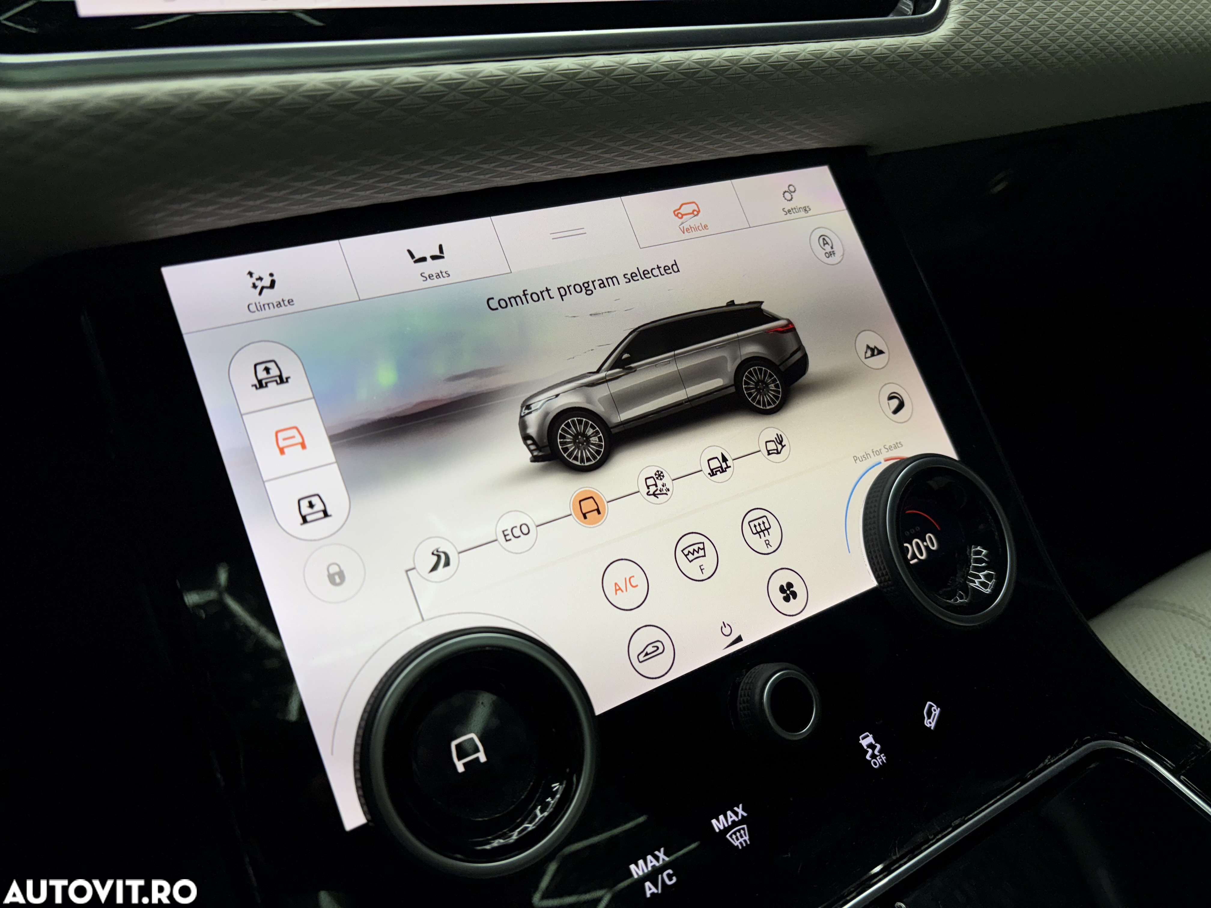 Land Rover Range Rover Velar 3.0 R-Dynamic S - 17
