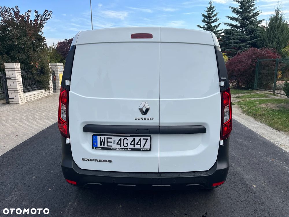 Renault Express - 16