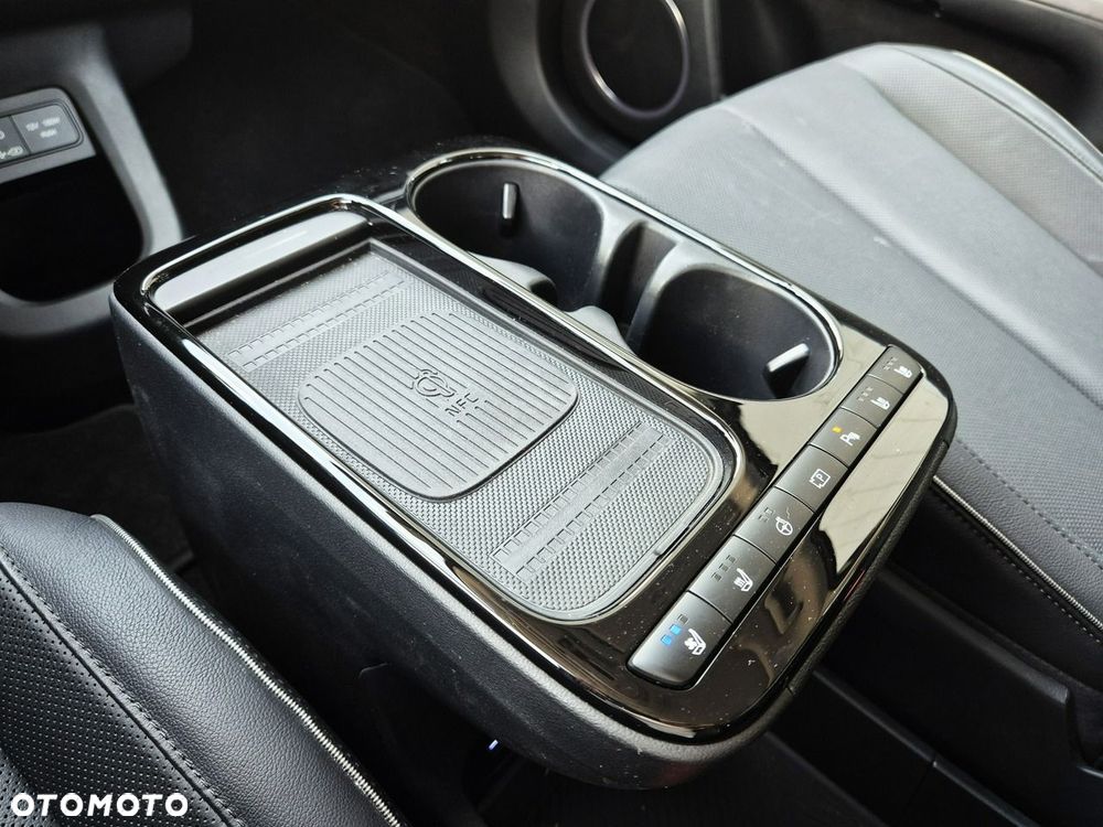 Hyundai IONIQ 5 84kWh Uniq 4WD - 37