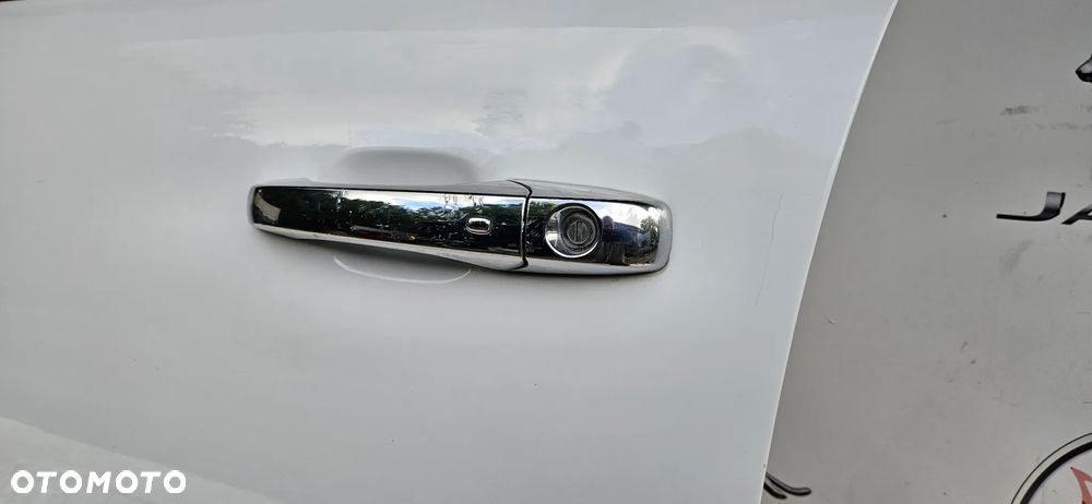 Dodge Durango III LIFT 2017-  Kompletne drzwi przód lewy Drzwi przednie lewe PW7 w kolor BIAŁE - 17