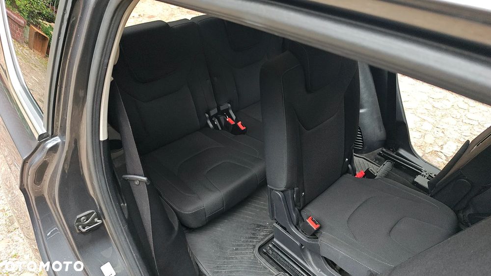 Ford S-Max 1.5 EcoBoost Titanium - 27
