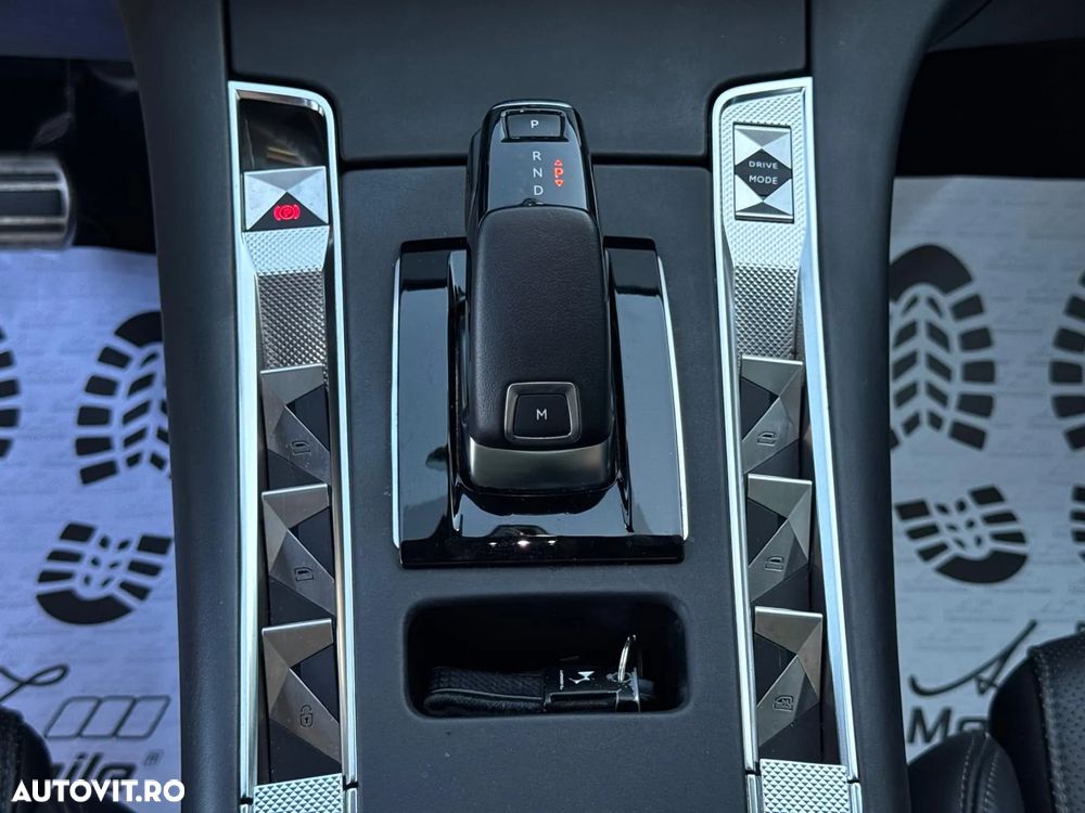 DS Automobiles DS 7 Crossback - 28