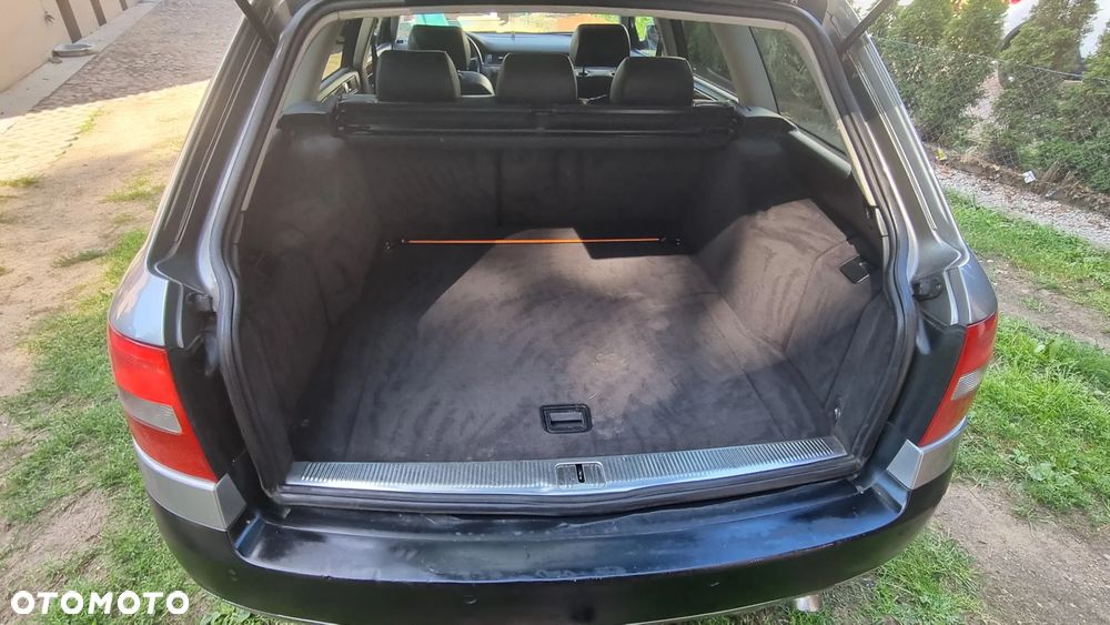 Audi A6 Allroad - 16