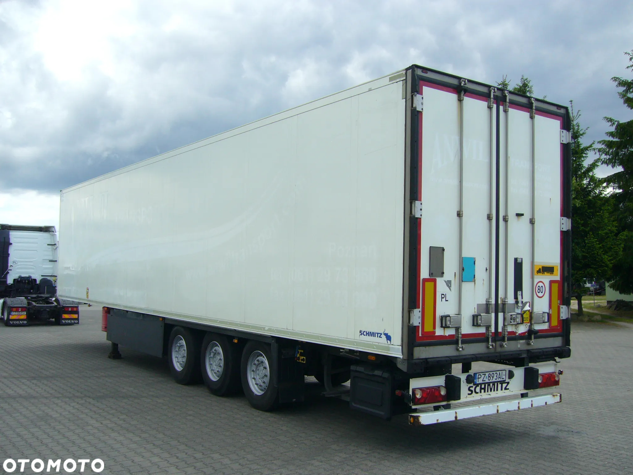 Schmitz Cargobull SKO 24L - 3