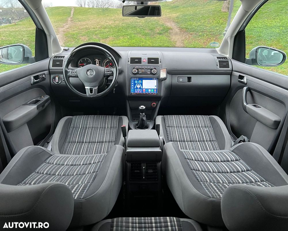 Volkswagen Touran 2.0 TDI DPF Cross - 2