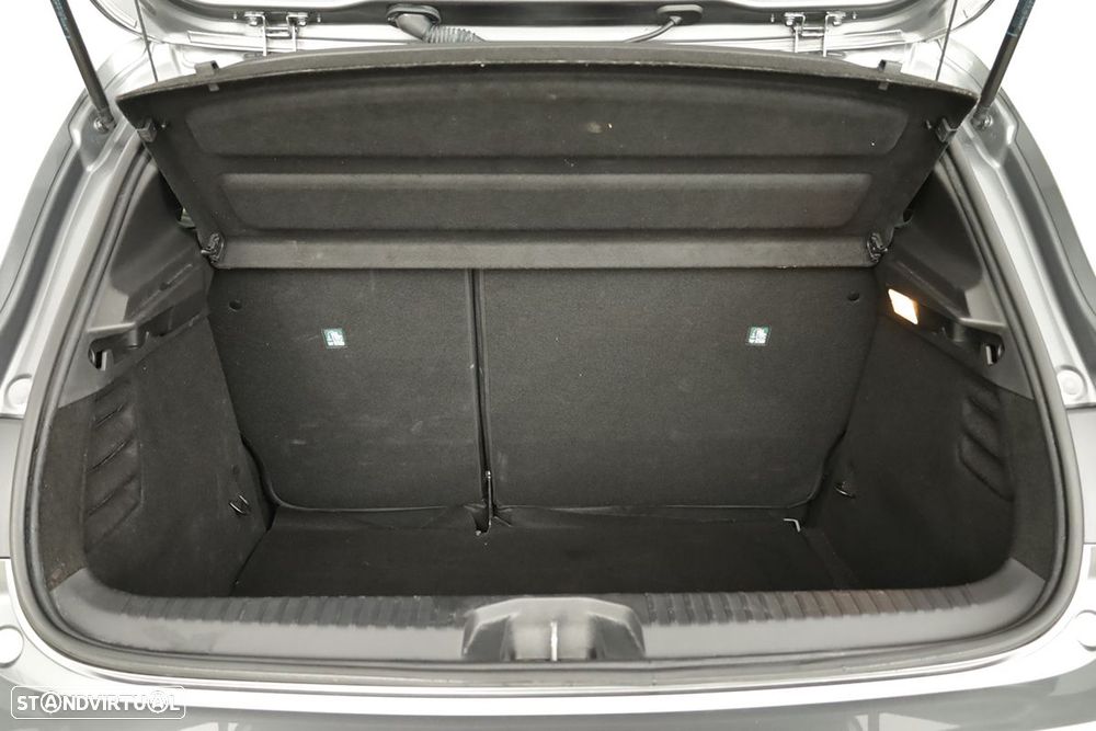 Renault Clio 1.0 TCe Evolution - 23