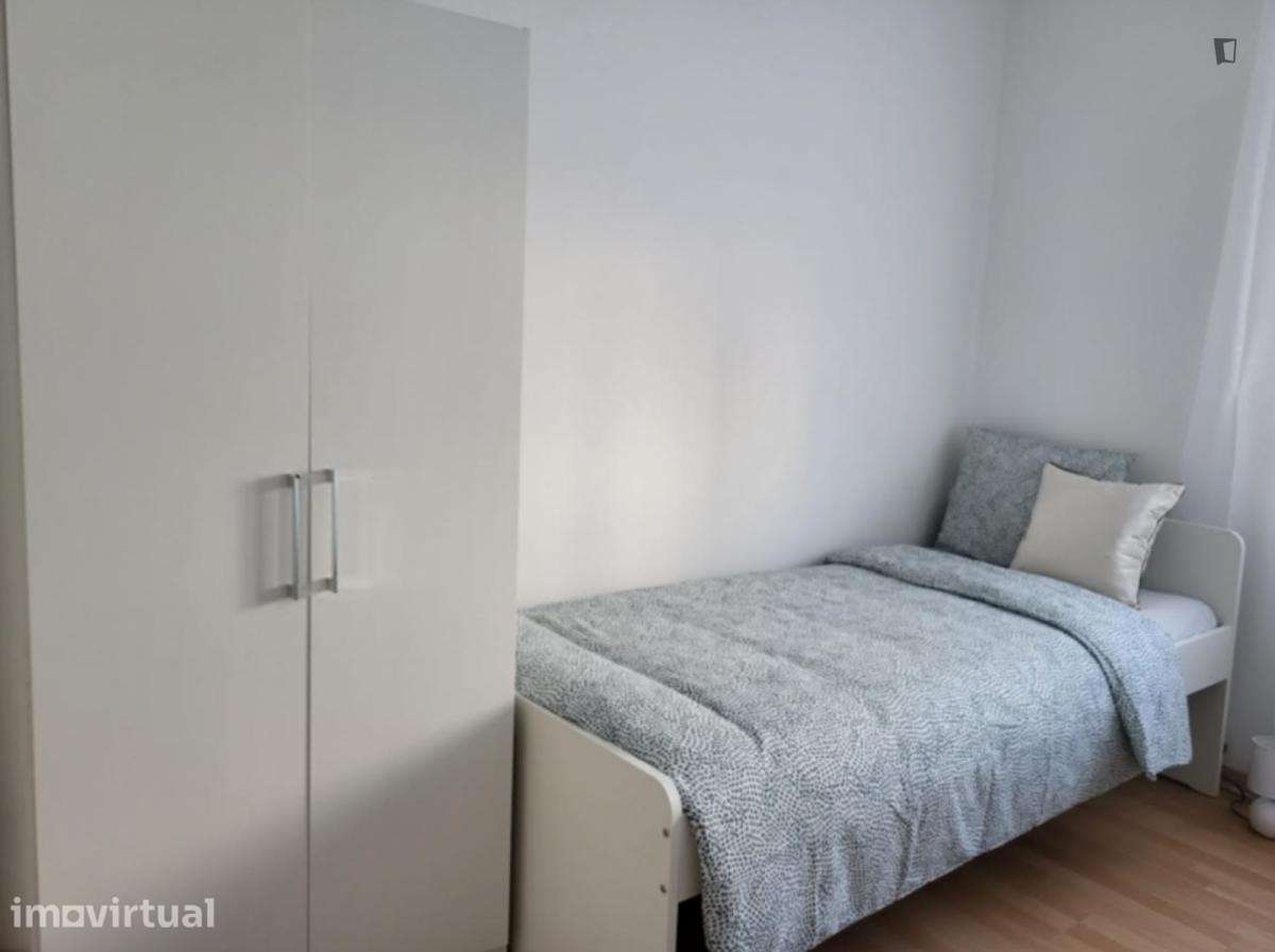 Apartamento com 2 quartos - localizado em Fundao - Grande imagem: 2/8