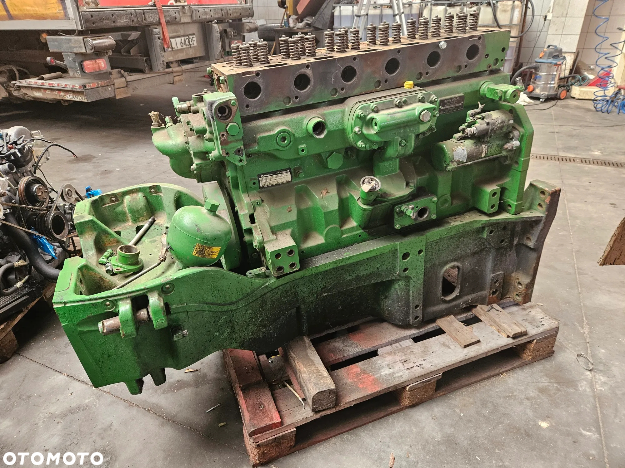 Głowica cylindrów John Deere 6090 6090RW402 7280R RE533513 R525583 - 4