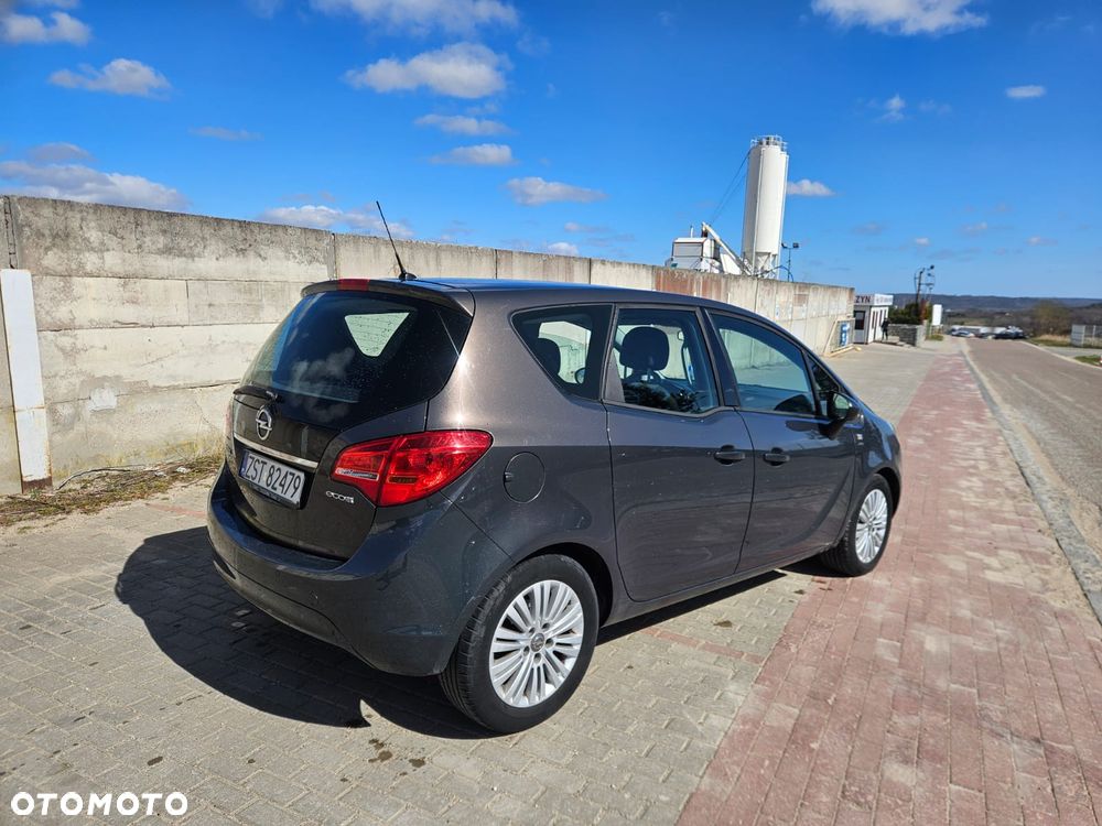 Opel Meriva 1.3 CDTI Cosmo - 4