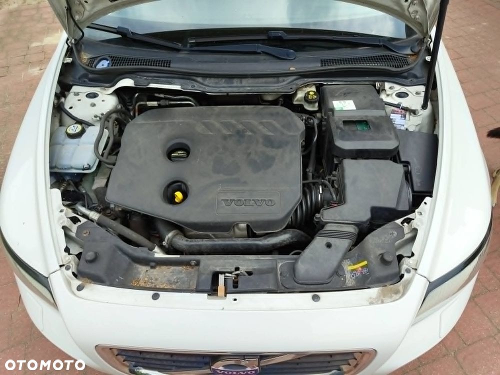Volvo V50 D2 - 14