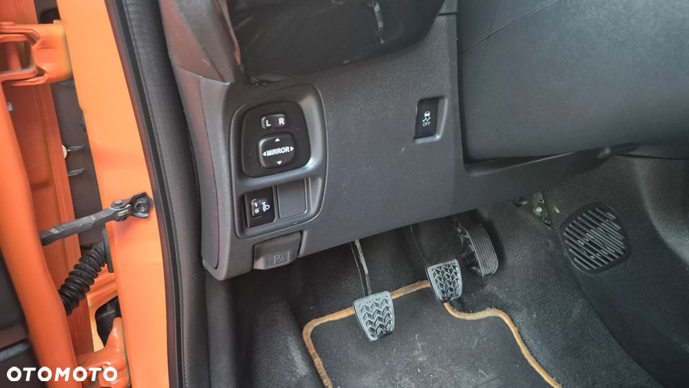 Toyota Aygo 1.0 VVT-i Color Edition - 21