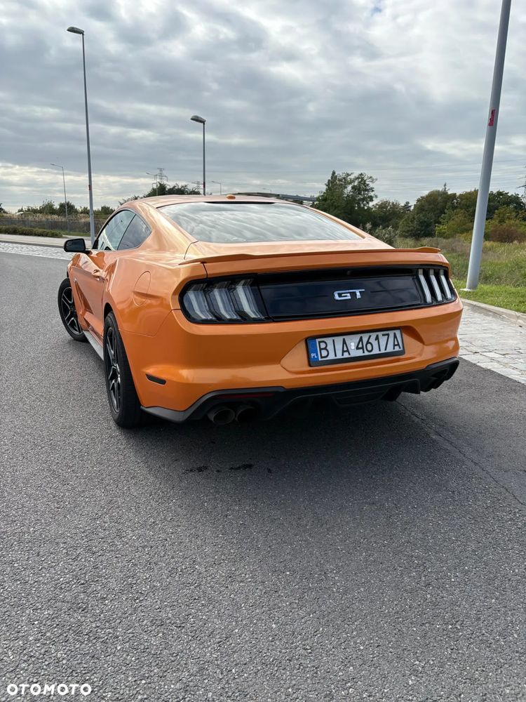 Ford Mustang 5.0 V8 GT - 5