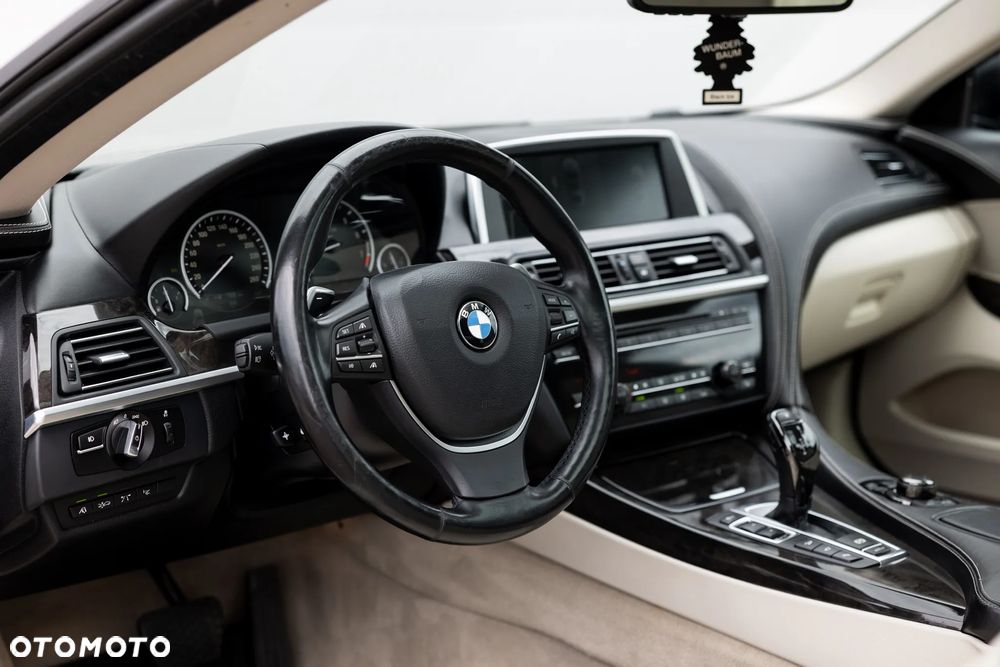 BMW Seria 6 650i xDrive - 22