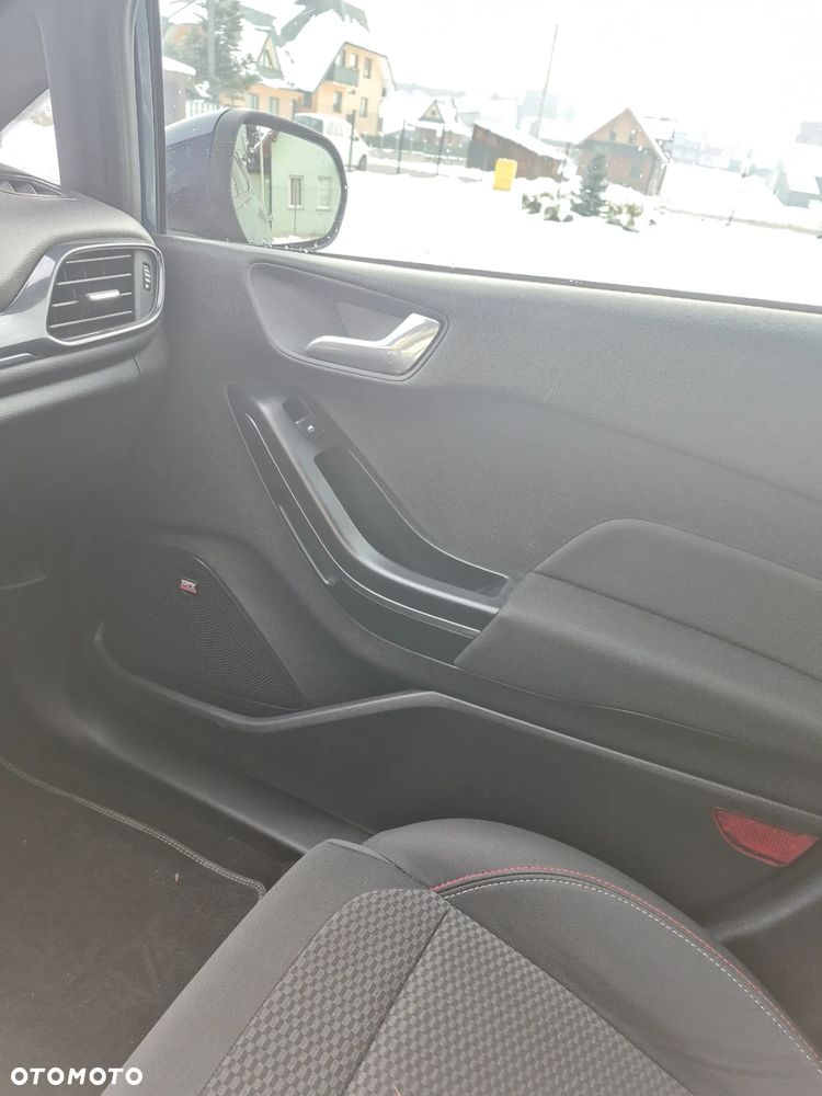 Ford Fiesta 1.0 EcoBoost S&S ST-LINE - 22