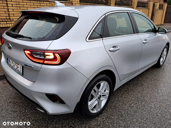 Kia Ceed 1.6 CRDi mHEV M