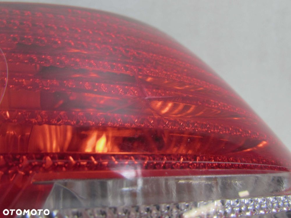 VW POLO IV 9N 01-05 LAMPA TYL PRAWA 6Q6945112A - 4