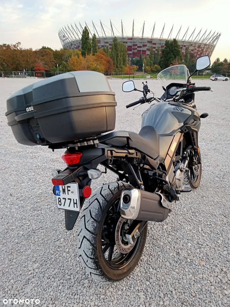 Suzuki DL - 10