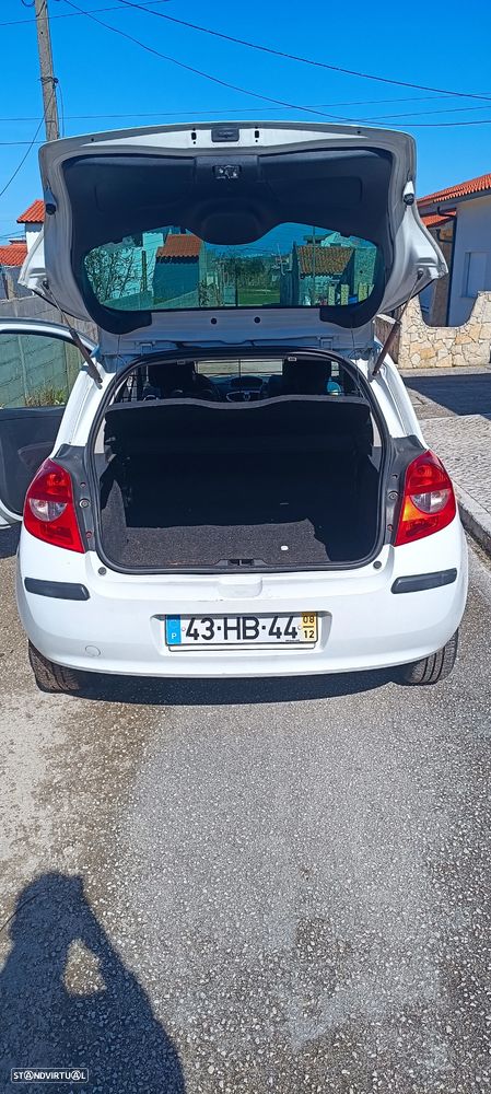 Renault Clio ver-1-2-tce-gt-j15 - 4