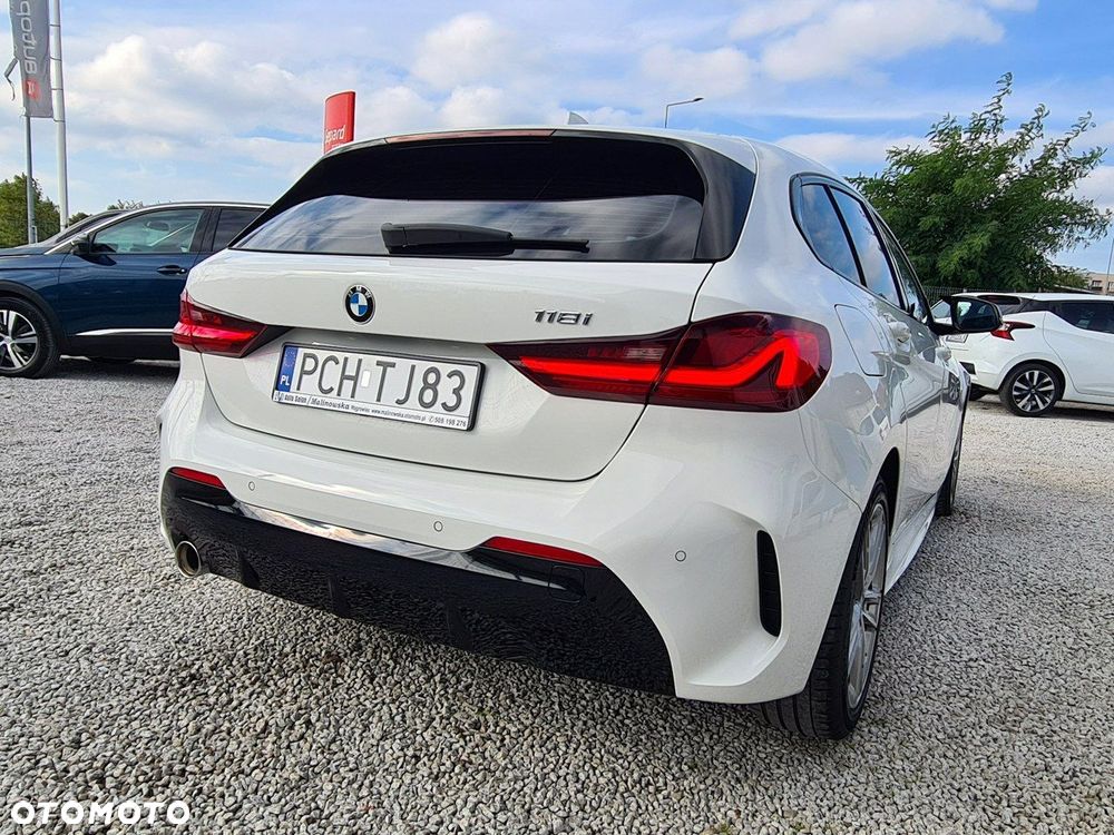 BMW Seria 1 118i M Sport - 10