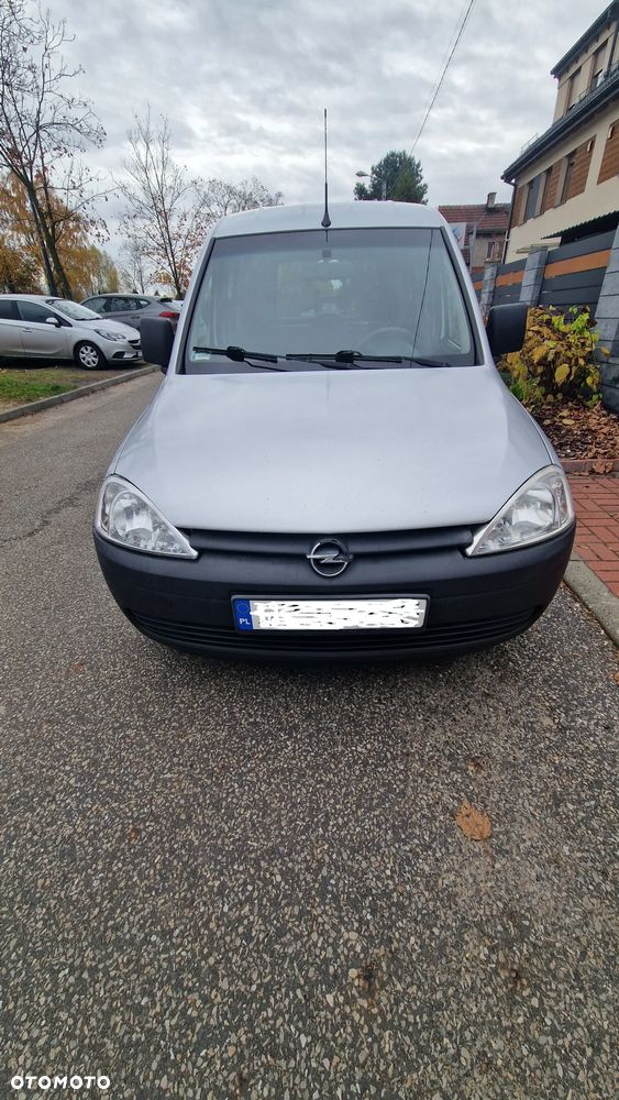 Opel Combo - 4