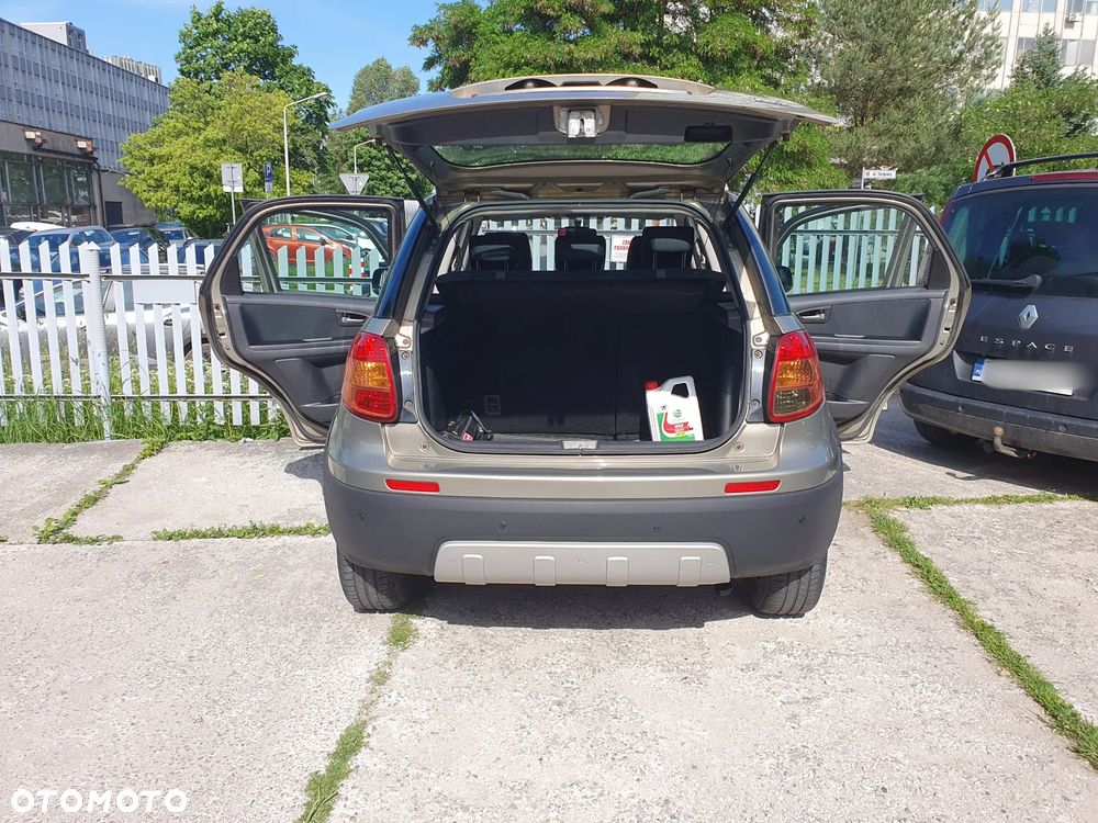 Fiat Sedici 1.9 Multijet 4x4 Dynamic - 17