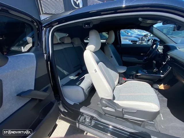 Mazda MX-30 R-EV 0.8 e- Skyactiv Advantage Modern Confidence - 17