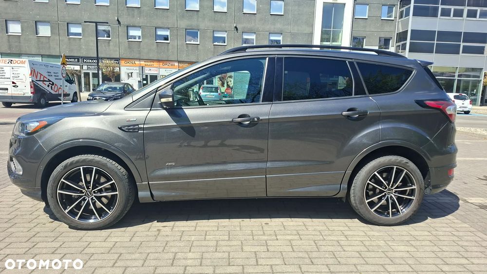 Ford Kuga 2.0 TDCi AWD ST-Line - 4