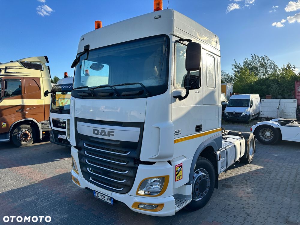DAF XF 106 460 SpaceCab Radar ACC Lodówka Standard Automat Sprowadzony - 2