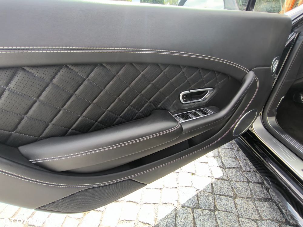 Bentley Continental GT V8 S - 13