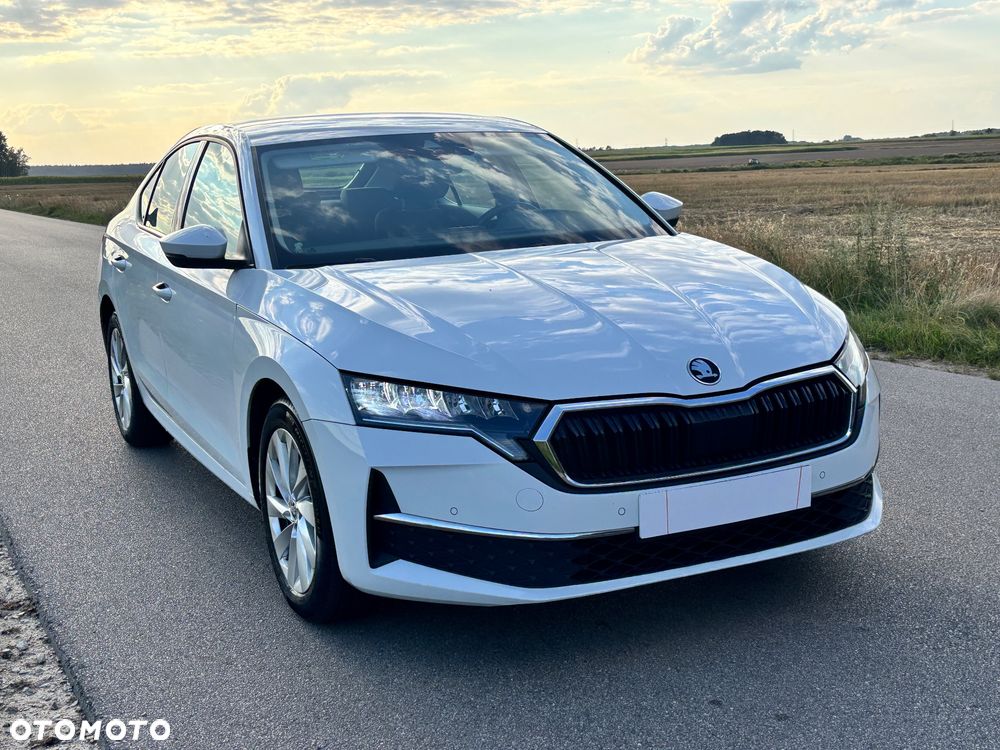 Skoda Octavia 1.5 TSI mHEV Selection DSG - 17