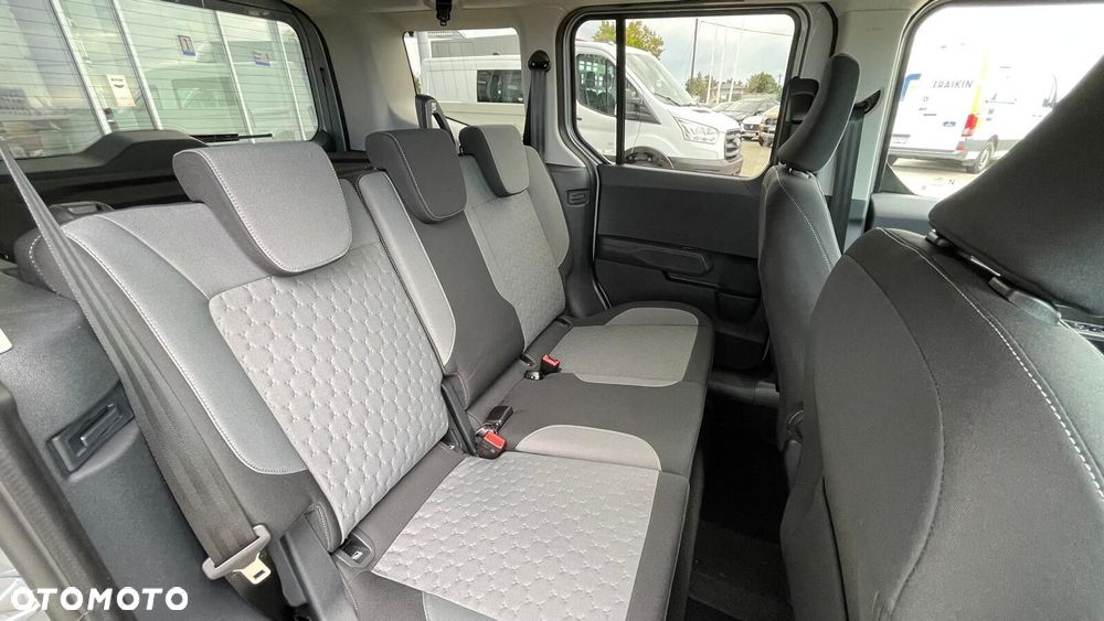 Ford Tourneo Courier 1.0 EcoBoost Titanium - 17