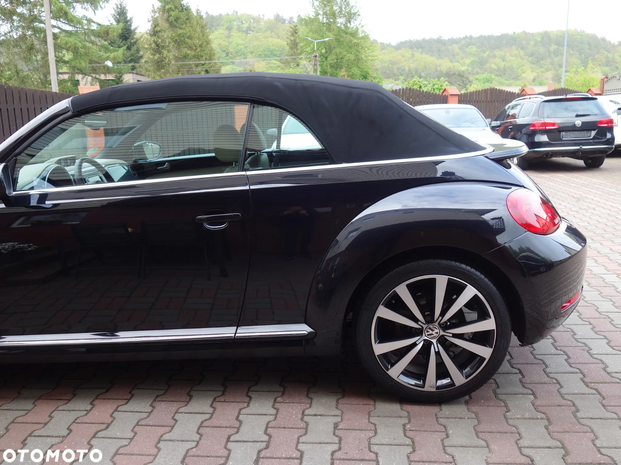 Volkswagen New Beetle - 13