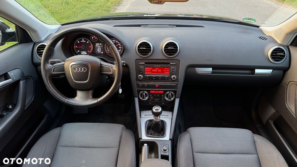 Audi A3 Sportback 2.0 TDI DPF Ambition - 7