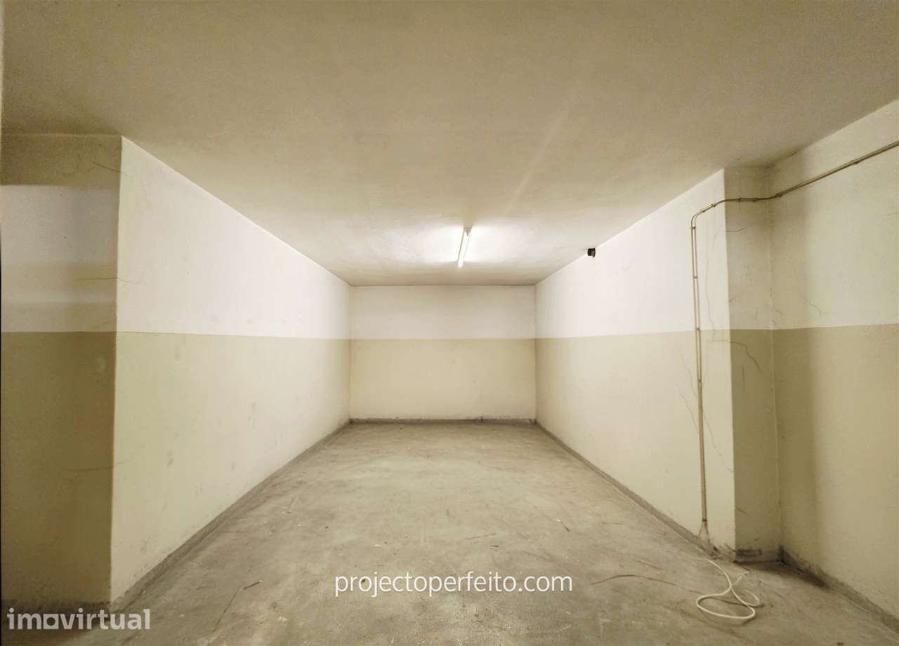 Garagem  Venda em Arcozelo,Vila Nova de Gaia - Grande imagem: 3/3