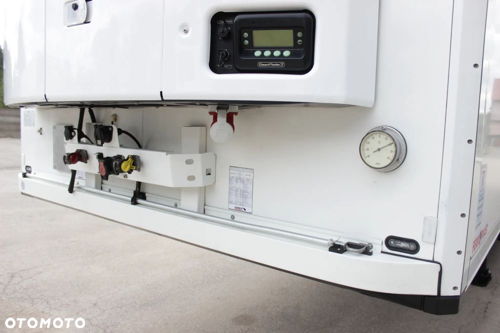 Schmitz Cargobull FP 60 V7 Thermo King SLXi 300 / JAK NOWA / ŚCIANA 7 CM / - 18