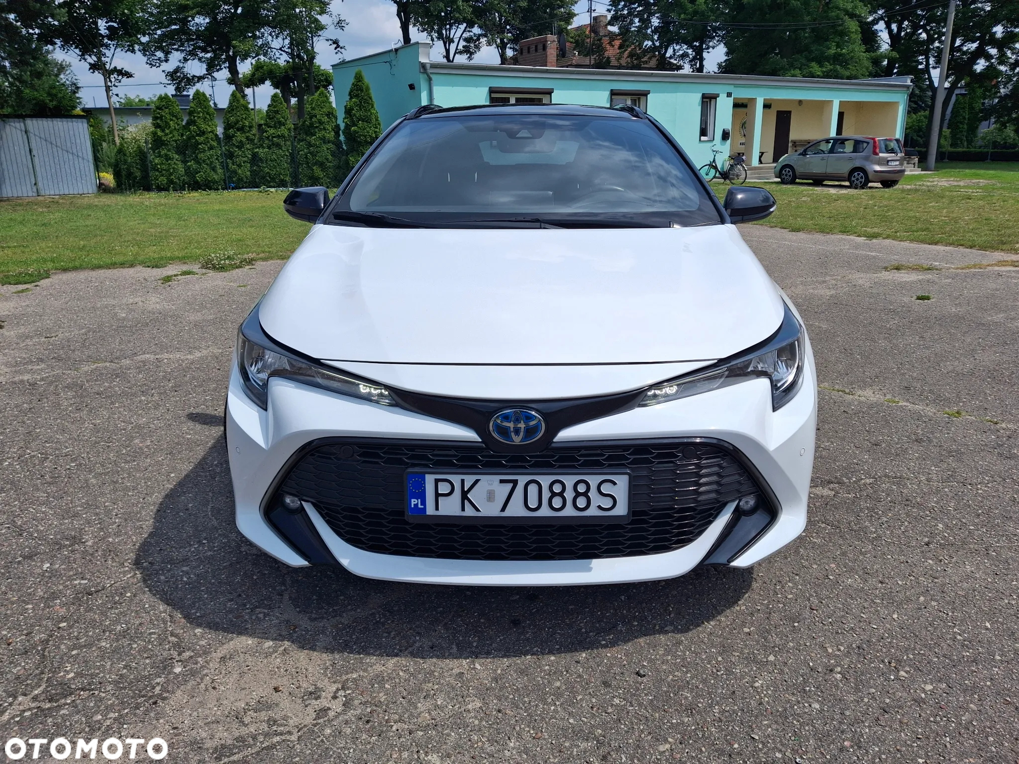 Toyota Corolla 1.8 Hybrid Comfort - 2