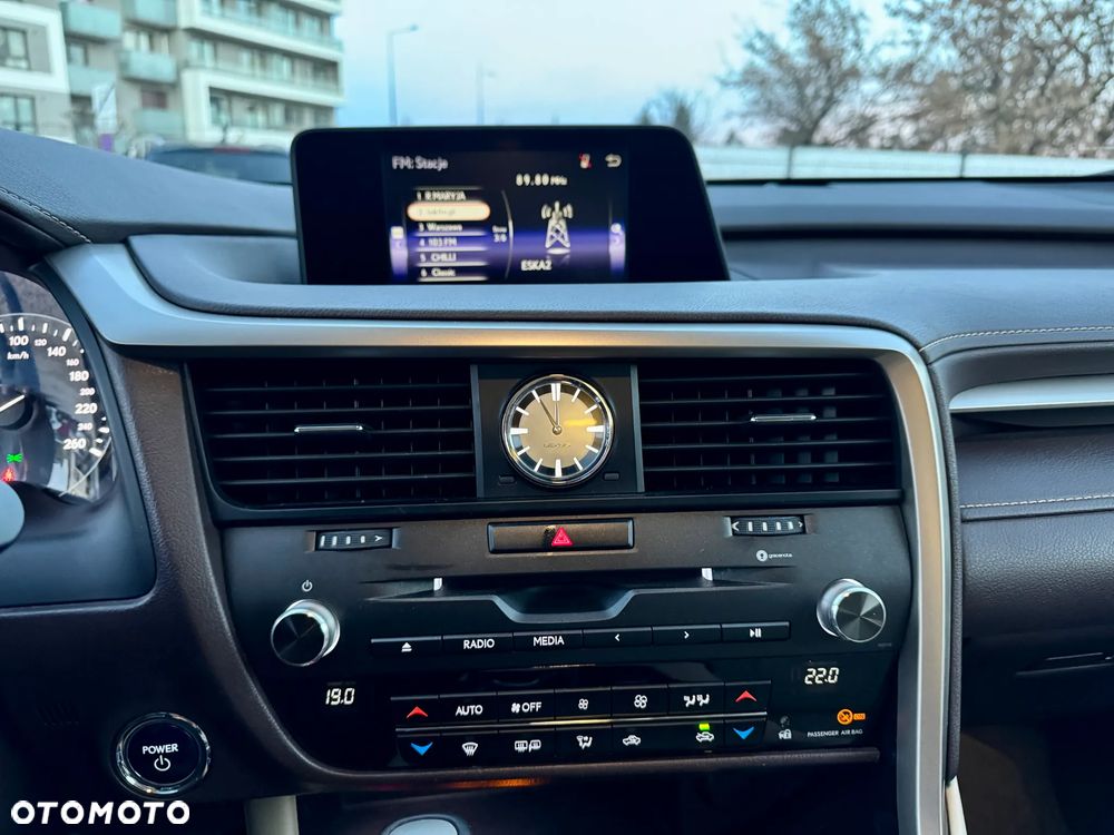 Lexus RX 450h Elite Tour - 22