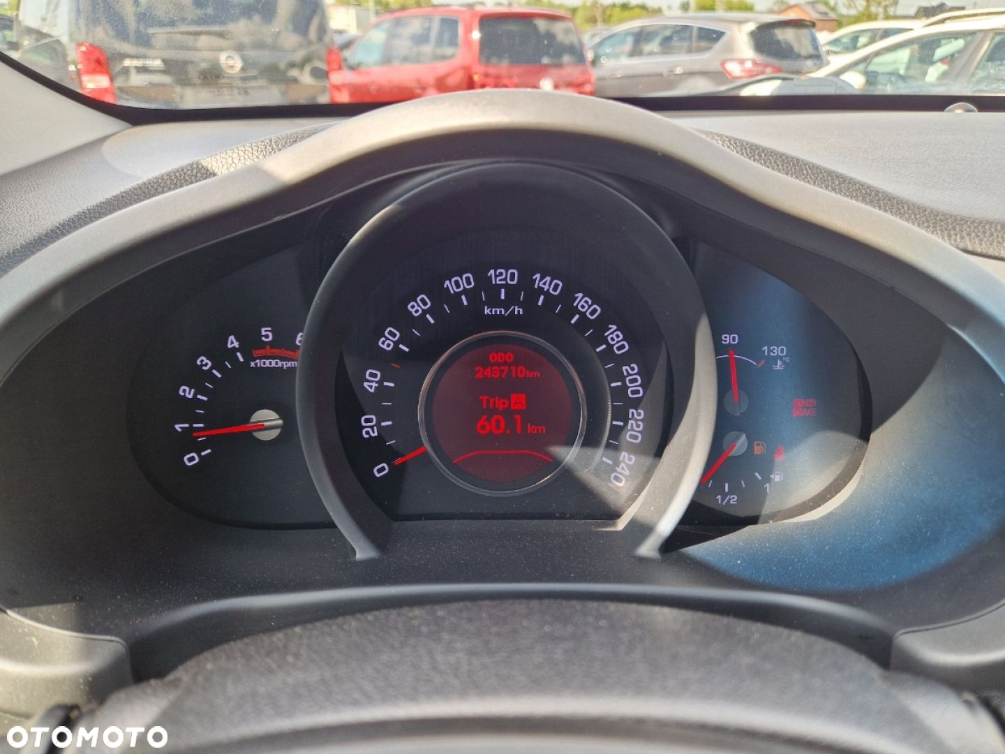 Kia Sportage - 16