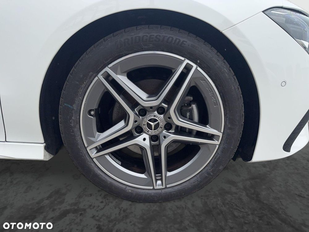Mercedes-Benz CLA 180 mHEV AMG Line 7G-DCT - 10