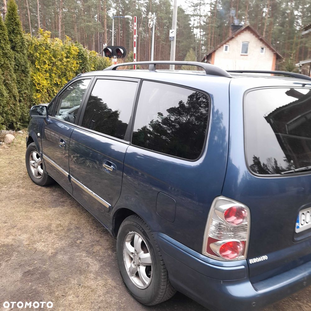 Hyundai Trajet - 2