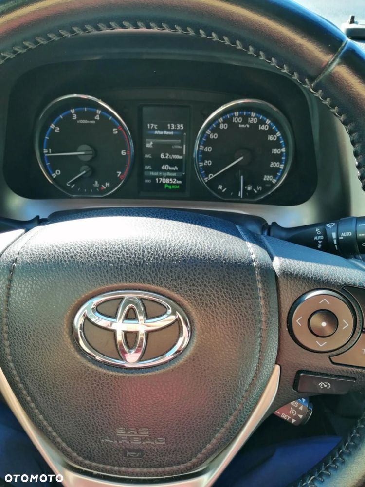 Toyota RAV4 2.0 D-4D Premium 4x2 - 4