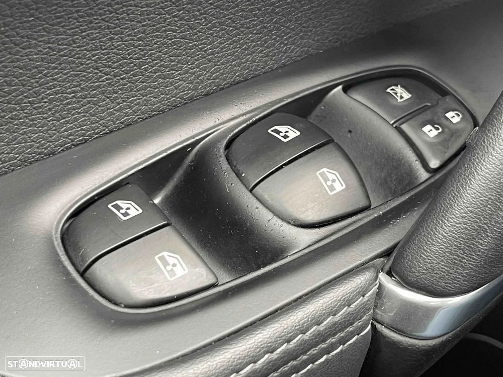 Nissan Qashqai 1.3 DIG-T Tekna+ DCT - 36