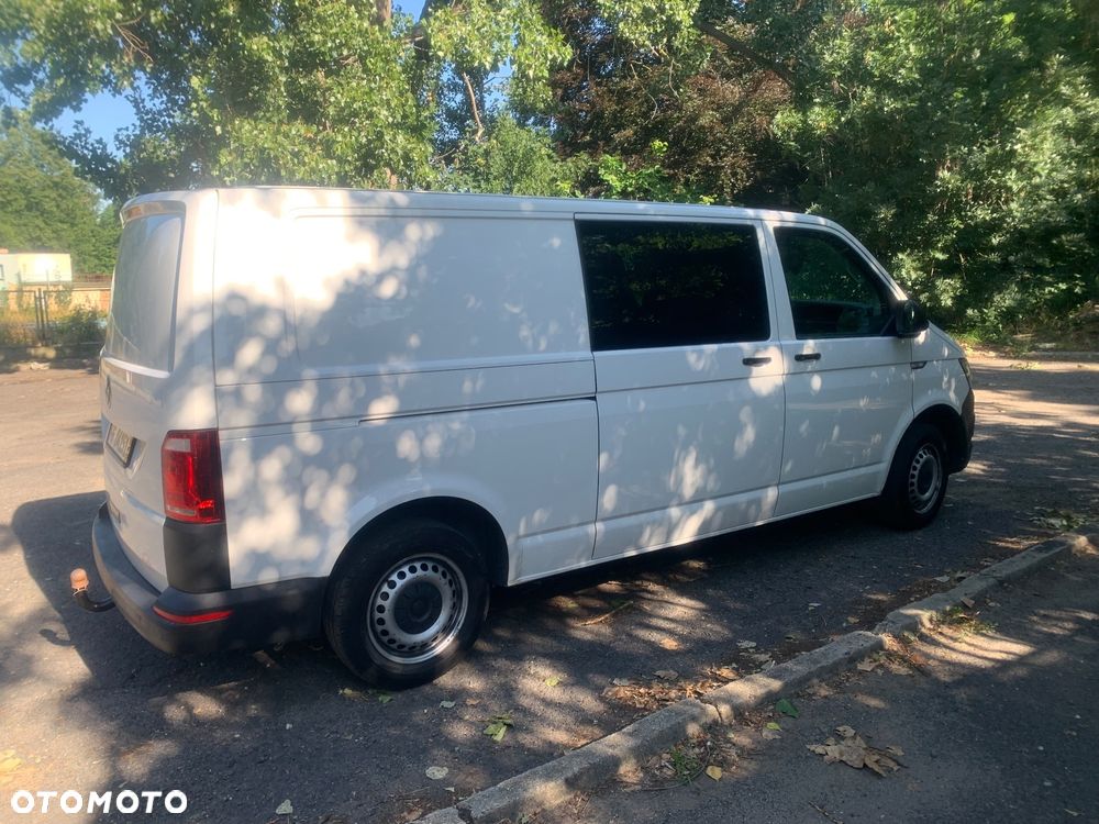 Volkswagen Multivan 2.0 TDI L2 Comfortline - 26