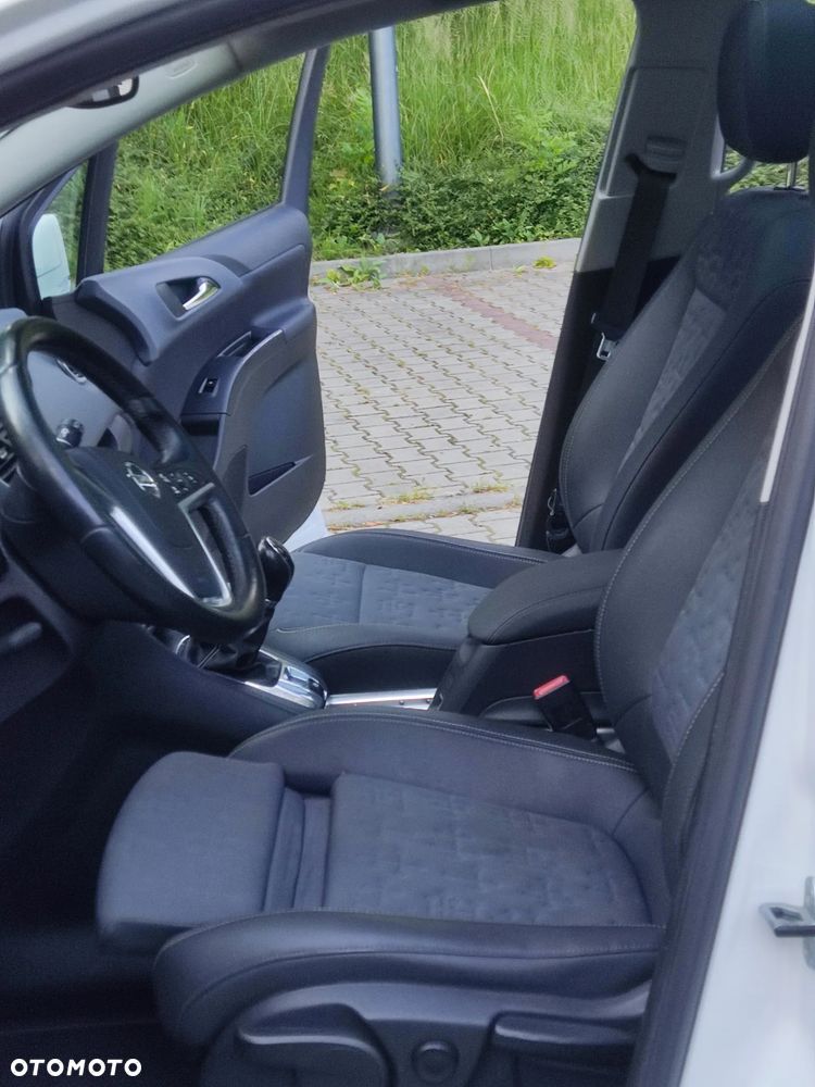 Opel Meriva 1.4 Ecoflex Start/Stop Innovation - 22