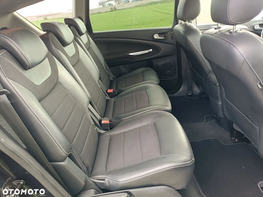 Ford S-Max 2.0 TDCi DPF Titanium - 8