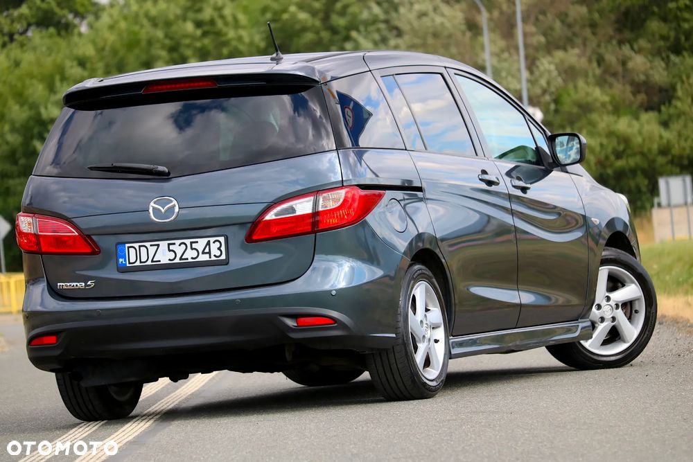 Mazda 5 2.0 Exclusive + - 26