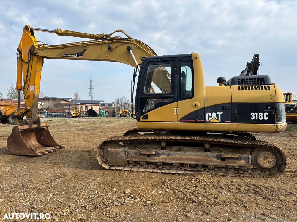 Caterpillar 318C - 2