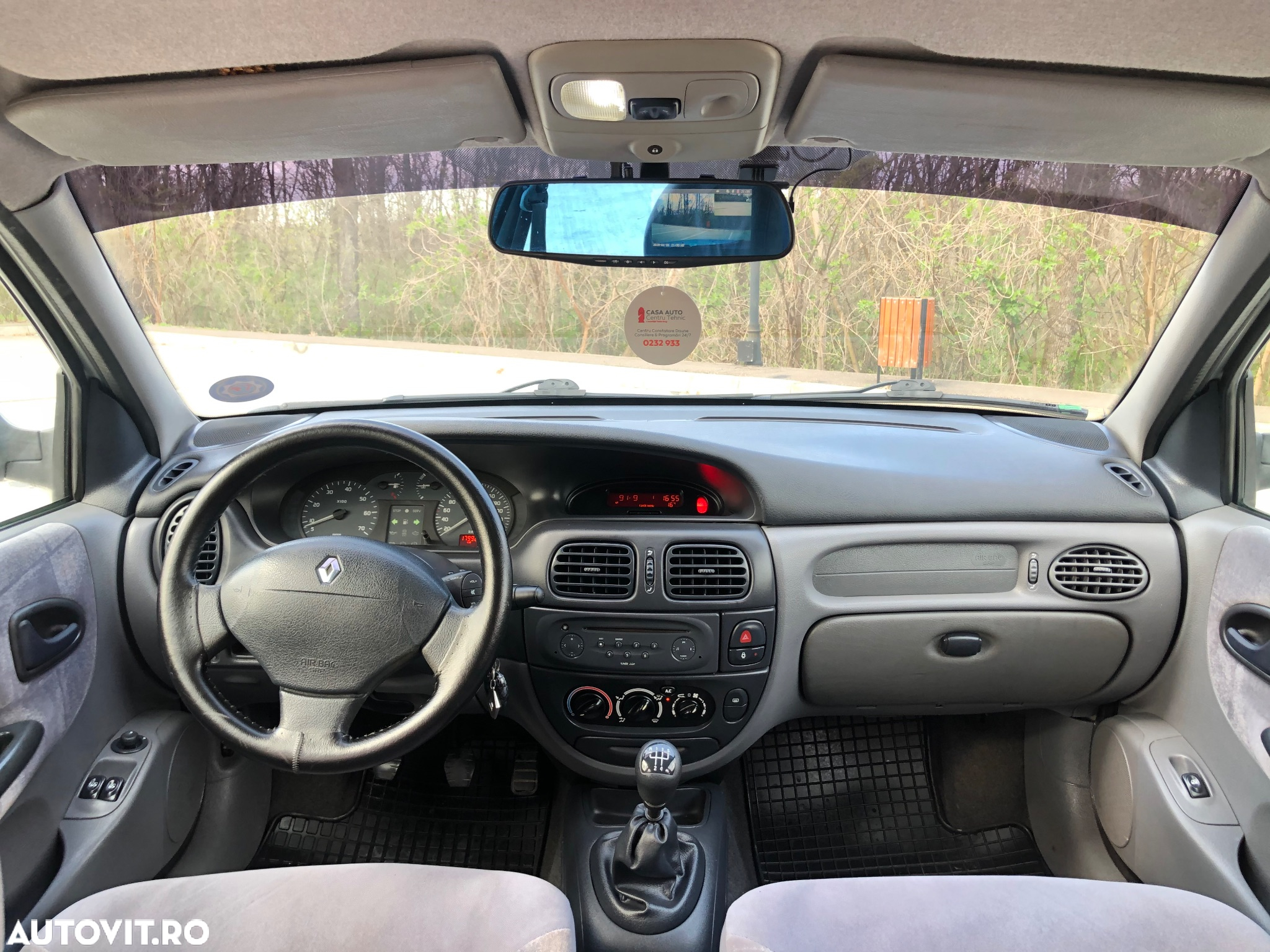 Renault Megane - 8